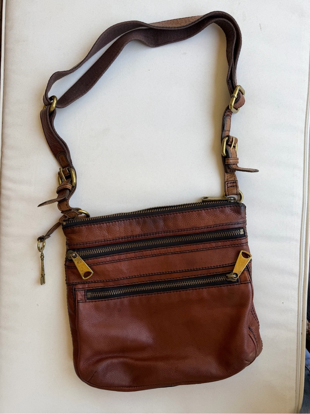 Fossil Brown Leather Crossbody Bag with Brass Hardware